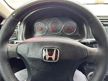 4: Honda Civic: 2004 г., 1.4 л, Механика, Бензин, Седан — 9