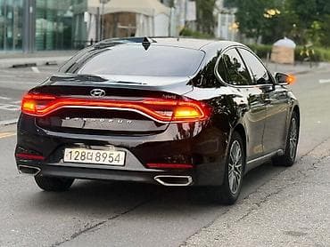 shadow line: Hyundai Grandeur: 2019 г., Гибрид, Седан — 4