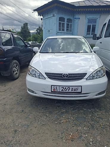 golf plus: Toyota Camry: 2002 г., 2.4 л, Механика, Бензин, Седан — 3