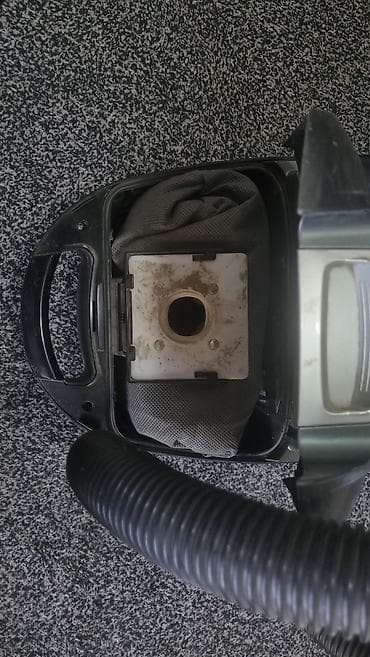 n 95: Пылесос Midea с мешковым сбором пыли. В хорошем состоянии пользовались — 3