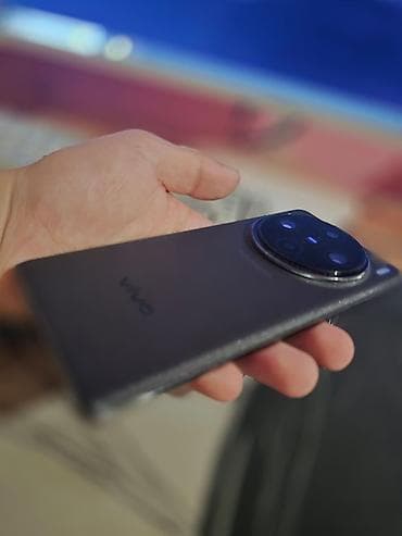 blackview e7s: Vivo X100 Ultra, Б/у, 256 ГБ, цвет - Черный, 2 SIM — 4