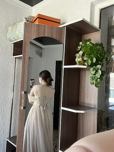 платья для свадьбы вечерние: Вечернее/выпускное платье в пол нежного бежево-пудрового оттенка. - — 3
