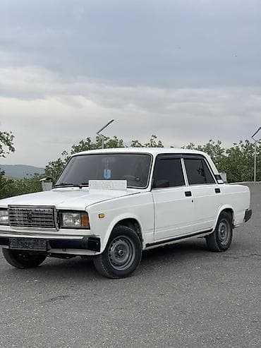 купить уаз в рассрочку: ВАЗ (ЛАДА) 2107: 2007 г., 1.6 л, Механика, Бензин, Седан — 1