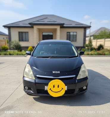 Toyota WISH: 2003 г., 1.8 л, Автомат, Бензин, Минивэн at lalafo.kg Toyota WISH: 2003 г., 1.8 л, Автомат, Бензин, Минивэн