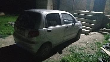 Унаа сатуу: Daewoo Matiz: 2010 г., 0.8 л, Кол менен иштөөчү, Бензин, Хетчбек — 4