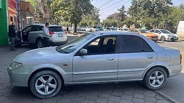 mazda 3: Mazda 323: 2002 г., 1.6 л, Автомат, Бензин, Седан — 4