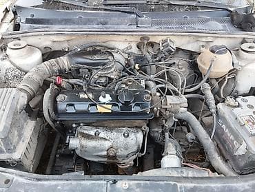 lada vaz2107: Volkswagen Golf: 1993 г., 1.4 л, Механика, Бензин, Хэтчбэк — 3