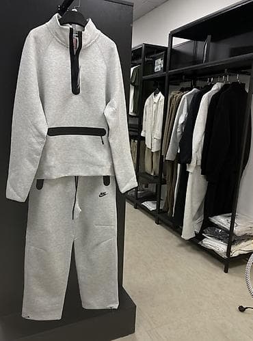 одежда на прокат: Мужской спортивный костюм Nike (двойка) - Комплект: толстовка с — 1