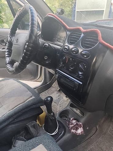 sanata 2019: Daewoo Matiz: 2005 г., Механика, Хэтчбэк — 3