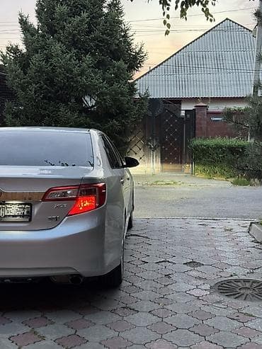 windom 2003: Toyota Camry: 2013 г., 2.5 л, Вариатор, Гибрид, Седан — 4