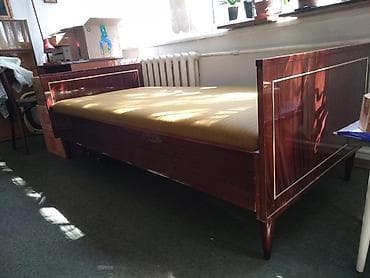 used bed: Срочно! Односпальная кровать из цельного массива дерева. Румынская — 2