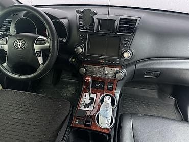 m5 e60: Toyota Highlander: 2011 г., 3.5 л, Автомат, Бензин, Внедорожник — 7