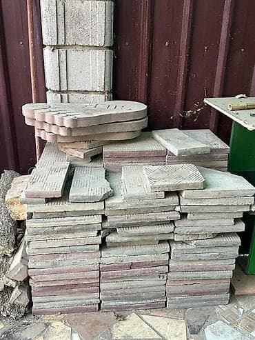 мешок кап: Тротуарная плитка бетонная, остатки от укладки. Примерно 5 квадрат — 1