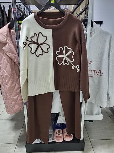 продаю спортивные костюмы: Женские комплекты одежды 1) Брючный комплект с топом - Прямые широкие — 4