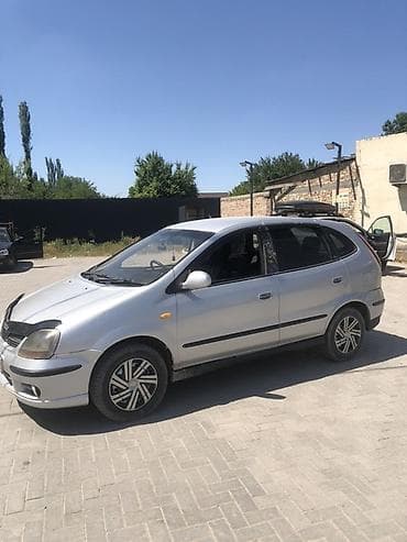 2 8: Nissan Tino: 2001 г., 1.8 л, Автомат, Бензин, Хэтчбэк — 1