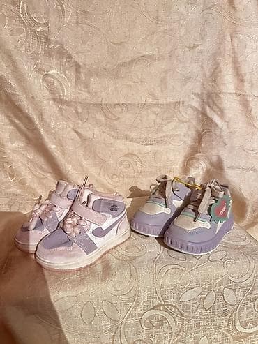 Бөбөктөр үчүн топтомдор: Детская обувь (несколько пар, р. ориентировочно для — 4