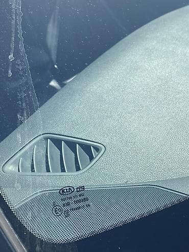 Продажа авто: Kia K5: 2018 г., 2 л, Автомат, Газ, Седан — 2