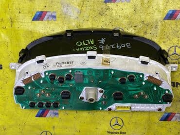 купит набор ключей: Щиток приборов Suzuki Оригинал, Япония — 2