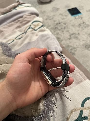 ми бенд 9 бишкек: 1. продам часы фитнесс в очень хорошем состоянии, xiaomi mi band8 — 4