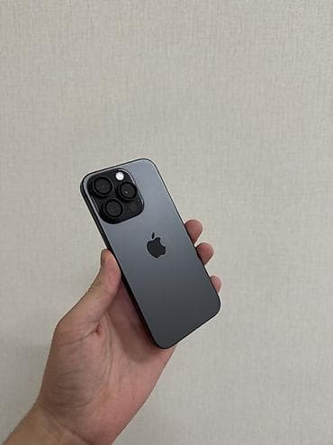 IPhone 15 Pro, Б/у, 128 ГБ, Черный, Защитное стекло, Чехол, 80 %