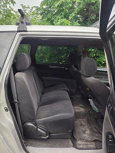 mini kuper: Toyota Ipsum: 2001 г., 2.4 л, Автомат, Бензин, Минивэн — 6