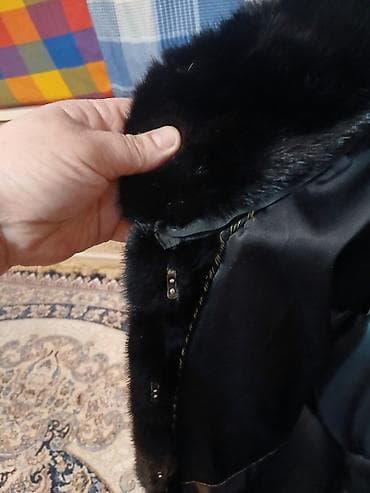 плотя: Шуба из черного меха с густым блеском. - Классический фасон до — 3