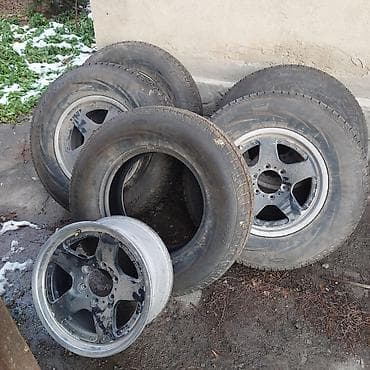 Дөңгөлөктөр монтажда 265 / 65 / R 17, Кыш, Колдонулган, Жол тандабастар (АТ/МТ), Куйма, тешиктери - 6