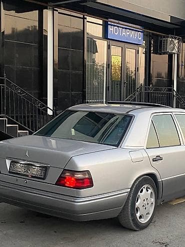 ом 364: Mercedes-Benz W124: 1994 г., 2 л, Механика, Бензин, Седан — 3