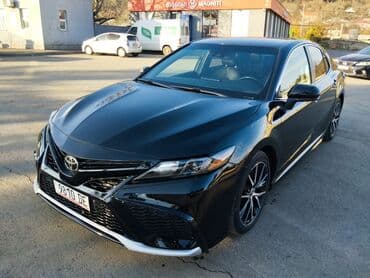 Водный транспорт: Toyota Camry: 2021 г., 2.5 л, Автомат, Бензин, Седан — 1