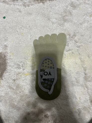 дополнительные приборы: Носки для йоги — 5