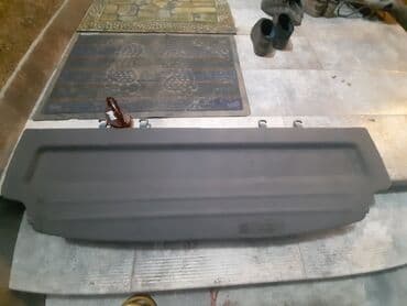 Полка в багажник на Toyota RAV4