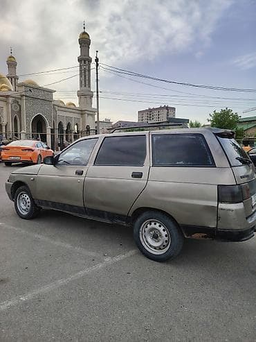 Москвич: ВАЗ (ЛАДА) 2111: 2002 г., 1.5 л, Кол менен иштөөчү, Бензин, Универсал — 4