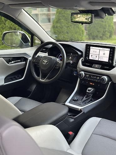 держатель для телефона на самокат: Toyota RAV4: 2019 г., 2.5 л, Автомат, Гибрид, Кроссовер — 10