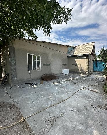 Дома: ✨ Продаётся дом в с. Сокулук ✨ 🏡 Характеристики: • Участок – 9,20 — 2