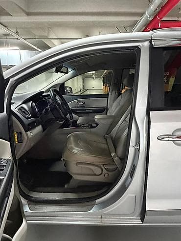 kia karnaval: Kia Carnival: 2019 г., 2.2 л, Автомат, Дизель, Минивэн — 8