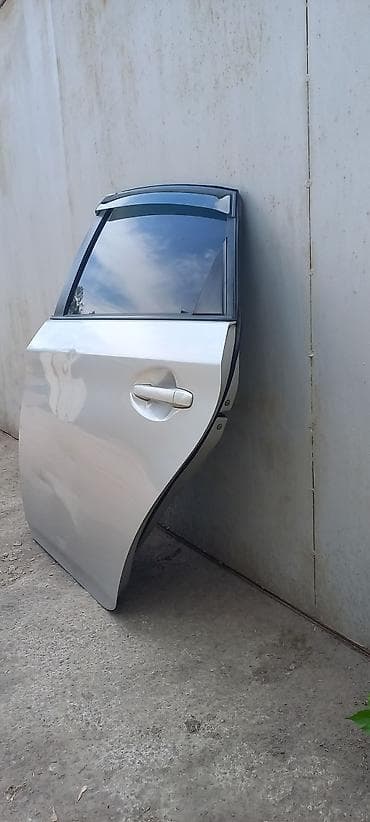 lada priora: Дверь Задняя левая Toyota, Б/у, Оригинал — 2