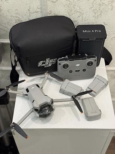 Дроны: DJI Mini 4 Pro Fly More Combo Что входит: - Квадрокоптер ультралёгкий — 1