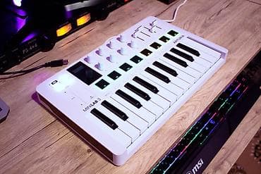 Аудиотехника: Б/У, состояние идеальное. Торг возможен! Arturia MiniLab 3 — — 3