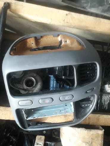 дополнительное освещение на авто: Делика автозапчасти — 9