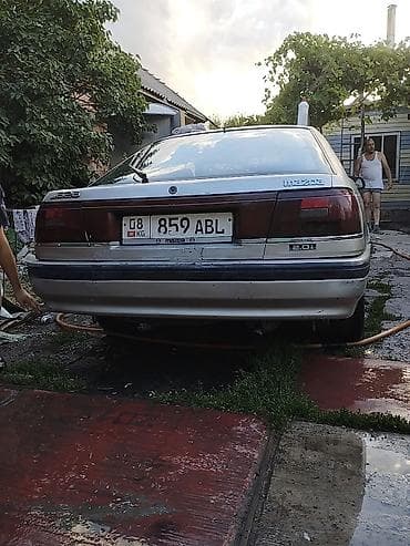mc 2000: Mazda 626: 1991 г., 2 л, Механика, Бензин, Седан — 2