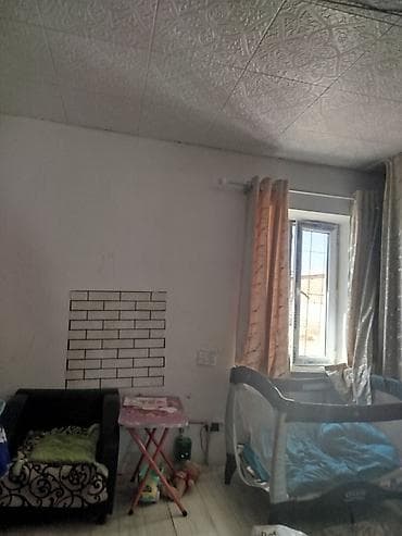 квартира дача: Продаю дом в с Шалта барачного типа.Угловой без участка.но вокруг на — 7