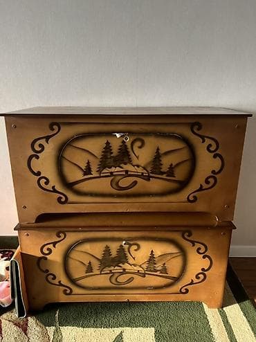 Полки, стеллажи: Сундук, Б/у, Для белья, Дерево, цвет - Коричневый — 1