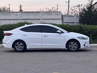 elantra: Hyundai Avante: 2017 г., 1.6 л, Автомат, Газ, Седан — 5