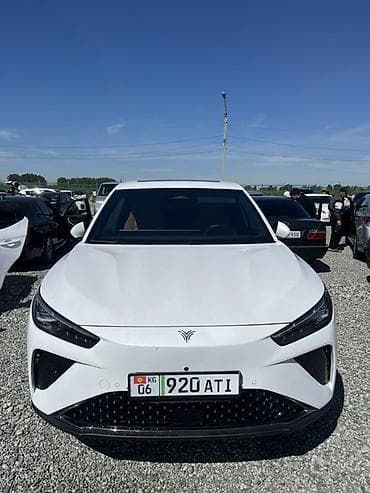 tesla model s: Hozon Neta L Запас хода на электродвигателе 300км с последовательным — 1
