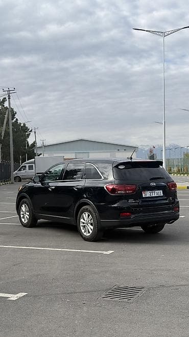 полики киа карнивал: Kia Sorento: 2019 г., 2.4 л, Автомат, Бензин, Кроссовер — 5