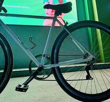 штучки на велик: Городской велосипед с классической стальной рамой (треугольная — 2