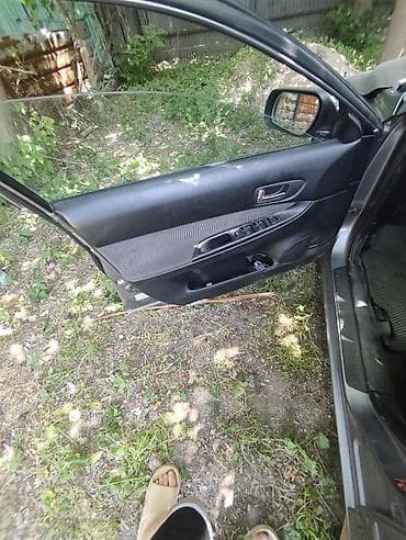 mini coper: Mazda 3: 2003 г., 2 л, Механика, Бензин, Седан — 5