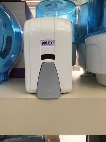 Диспенсер Palex  Мини  для пенки 600 мл . Диспенсер выполнен из