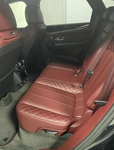 Bentley: Bentley Bentayga: 2019 г., 4 л, Автомат, Бензин, Внедорожник — 9