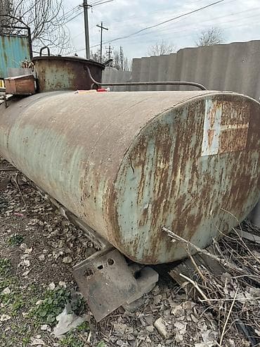 цистерна для воды на колесах: Цистерна — 3